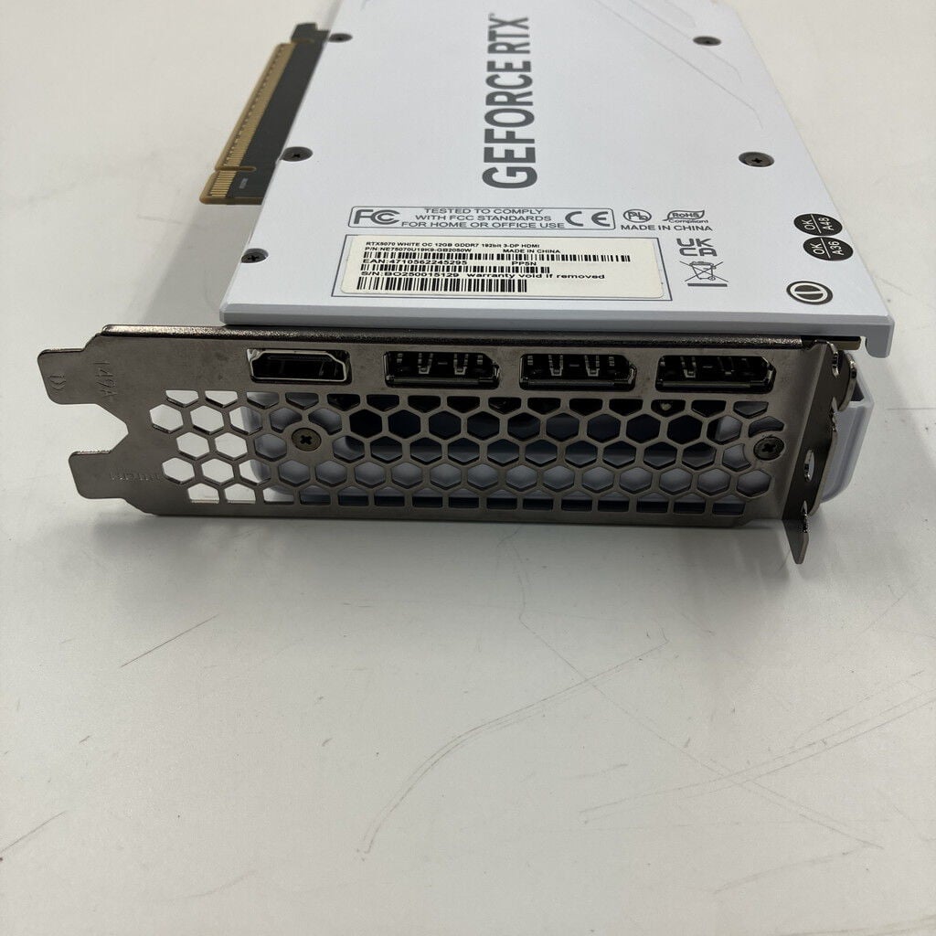 中古 Palit NE75070U19K9-GB2050W (RTX5070 12GB WHITE OC) 188946