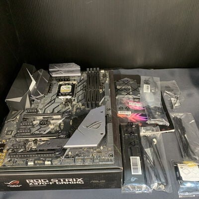 【横浜駅前店】中古  ASUS ROG STRIX Z390-F GAMING (Z390 1151 ATX DDR4) 138866