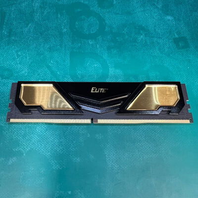 【静岡東瀬名店】中古  PC4-25600 8GB デスクトップ用 140727 