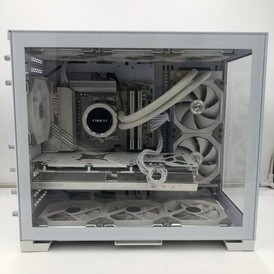 【福井日之出店】中古  LianLi自作PC(Ryzen 9 7900X3D/32GB/SSD512GB/RX7800XT/W11H) 5200001119 