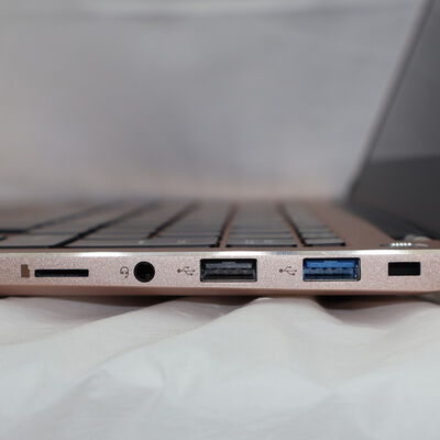 【通販センター】中古  THIRDWAVE raytrek X4-T(Intel Core i7 1165G7/16GB DDR4 (PC4)/SSD512GB/なし/オンボード/14/1920x1080/Wi-Fi/W11H64 MAR) 194600 