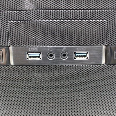 【通販センター】中古  TSUKUMO G-GEAR(Intel Core i7 9700K/32GB DDR4 (PC4)/SSD1TB/DVDマルチ/NVIDIA GeForce GTX 1080 8GB/W11H64 MAR) 196762 