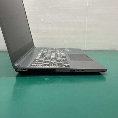 【浦添城間店(沖縄)】中古  raytrek R5-RL6(i7-13700HX/32GB/SSD1TB/RTX4060/W11H) 4780001153 