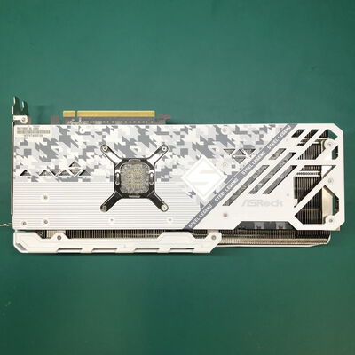 【津ラッツ店】中古  ASRock RX7700XT SL 12GO(RX7700XT Steel Legend OC) 4990000901 