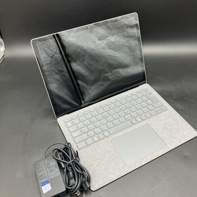 【熊本浜線店】中古  Microsoft Surface Laptop 3 (Intel Core i5 1035G7 1.2GHz/8GB/SSD128GB/-/オンボード/13.5/2256x1504/Wi-Fi/WEBCAM/W11H64) 176371 