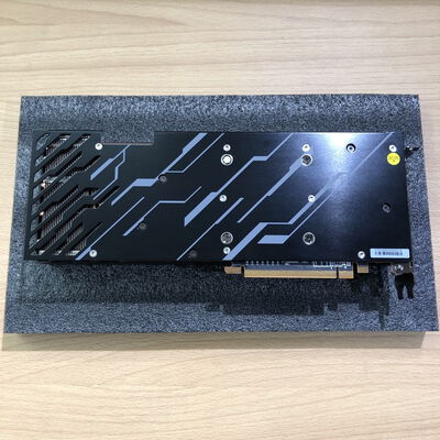 【甲府飯田店】中古  玄人志向 RD-RX6800-E16GB/TP (Radeon RX6800 16GB) 4720001459【8/14価格改定!】 