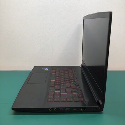 【津ラッツ店】中古  GF63Thin　11UC 4990001036 
