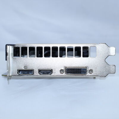 【通販センター】中古  ELSA GeForce GTX 1650 Super S.A.C GD1650-4GERSS (GTX1650 SUPER 4GB) 192199 