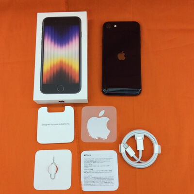 【なんば店】中古  【国内版SIMフリー】Apple iPhoneSE 4.7インチ (第3世代) 64GB (ミッドナイト) MMYC3J/A 154845 