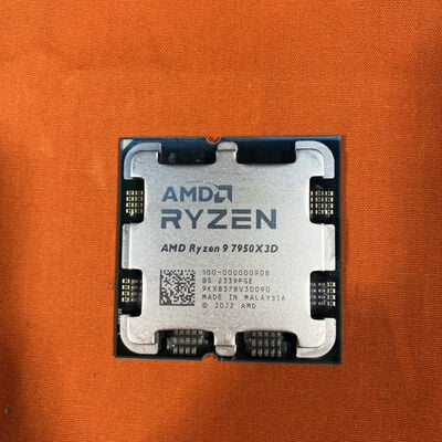 【なんば店】中古  AMD Ryzen 9 7950X3D (AM5/4.2/144M/C16/T32/120W) 156788 