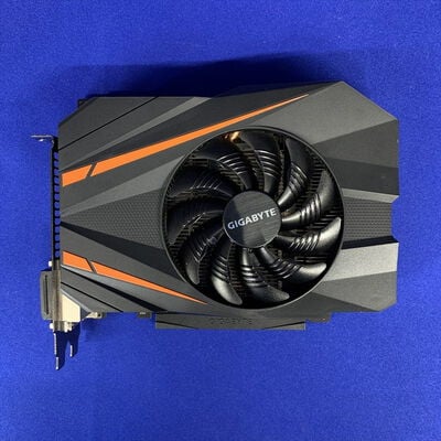 【横浜駅前店】中古  GIGABYTE GV-N1070IXOC-8GD(GTX1070 8G GDR5) 3400008876 