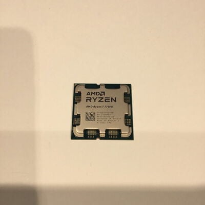 【松山環状枝松店】中古  AMD Ryzen 7 7700X (AM5/4.5GHz/40M/C8/T16/105W 152463 