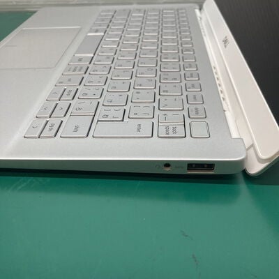【浦添城間店(沖縄)】中古  DELL Inspiron 7391 (i7 10510U/8GB/SSD512GB/MX250/WLAN/13.3FHD) 3280022288 