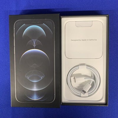 【横浜駅前店】中古  【SIMロック解除済み】【au】Apple iPhone12 Pro 6.1インチ 128GB (シルバー) MGM63J/A 155581 