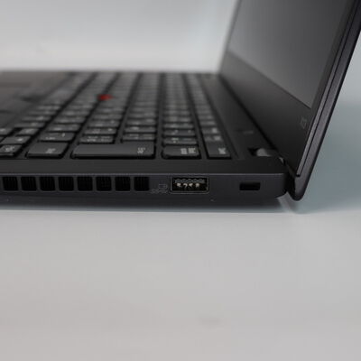 【札幌店】中古  LENOVO ThinkPad X13 (AMD Ryzen 5 Pro 4650U 2.10GHz/32GB/SSD256GB/-/オンボード/13.3/1920x1080/Wi-Fi/WEBCAM/W11H) 185594 