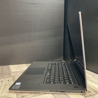 【広島店】中古  DELL Precision 5540 (Intel Core  i7 9750H 2.60GHz/32GB/SSD1TB/-/NVIDIA Quadro T1000/15.6/1920x1080/Wi-Fi/WEBCAM/W11H64) 184170 