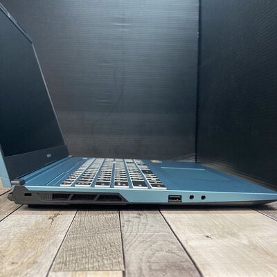 【広島店】中古  mouse NEXTGEAR(Ryzen 7 7840HS/32GB/SSD1TB/ODD無し/RTX4060 8GB/GigabitLAN&WIFI/16.0/1920x1200/W11H) 3320005259 