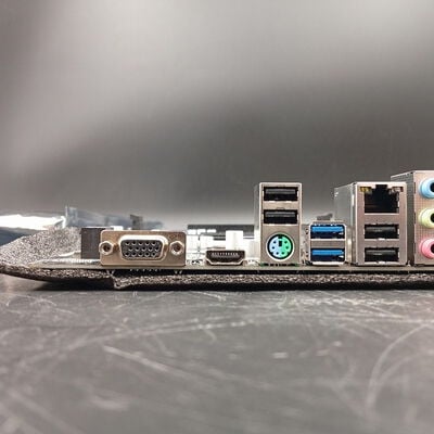 【大須店】中古  ASRock H610M-HVS/M.2 R2.0 (H610 1700 mATX DDR4) 3120023442 