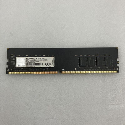 【新潟店】中古  PC4-21300 8GB デスクトップ用(DDR4-2666) 126165 