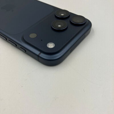 【なんば店】中古  Apple iPhone17 Pro 256GB ディープブルー 【国内版SIMフリー】 MG874J/A 182995 