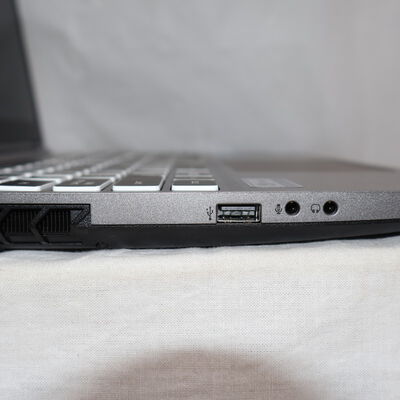 【通販センター】中古  THIRDWAVE GALLERIA RL7C-R45-5N(Intel Core i7 13620H/32GB DDR5 (PC5)/SSD1TB+SSD1TB/なし/NVIDIA GeForce RTX 4050 6GB Laptop GPU/15.6/1920x1080/Wi-Fi/W11H64 MAR) 201359 