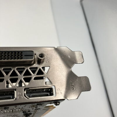 【新潟店】中古  ELSA GeForce RTX1070 8GB ST（GD1070-8GEBS） 3290007104 