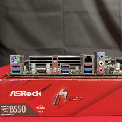 【静岡東瀬名店】中古  ASRock B550 Phantom Gaming 4 (B550 AM4 ATX DDR4) 142933 
