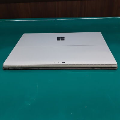 【鹿児島店】中古  Suｒfece　Ｐｒｏ6(i5-8350U/8GB/SSD128GB/W11P) 4700001126 