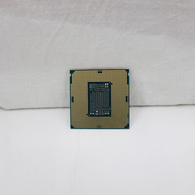 【通販センター】中古  INTEL Core i7 8700 (1151/3.20GHz/12M/C6/T12) 136198 