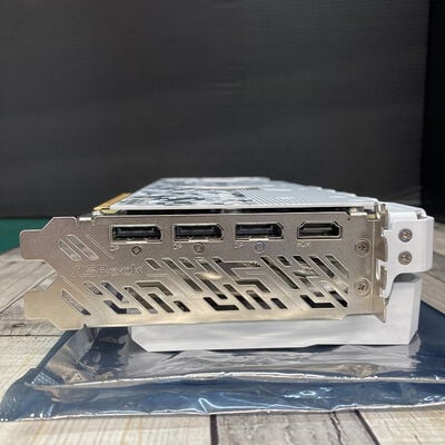 【広島店】中古  ASRock RX7800XT SL 16GO(RX7800XT Steel Legend OC) 3320004925 