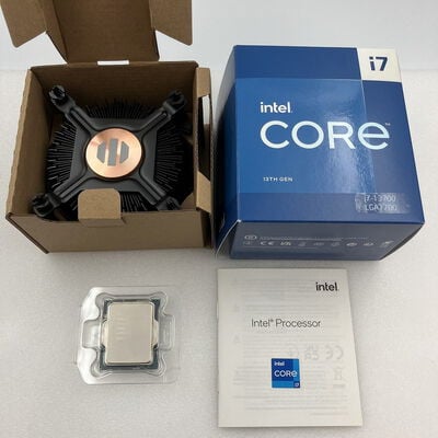 【新潟店】中古  INTEL Core i7 13700 (1700/2.1G/30M/C16/T24) 154210 