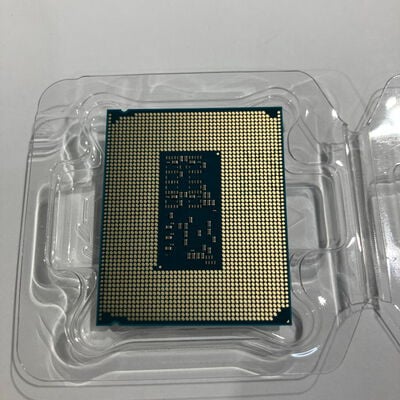 【鹿児島店】中古  INTEL Core Ultra 5 245KF (1851/4.2G/24M/C14/T14) 