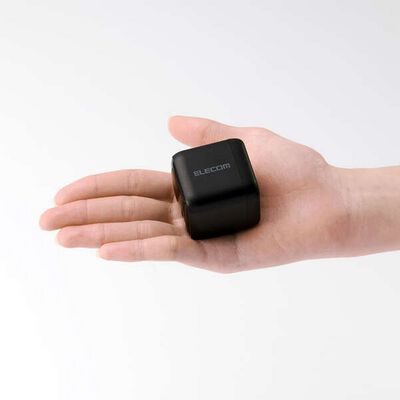 エレコム  ACDC-PD12565BK (USB Power Delivery 65W AC充電器 C-Cケーブル付属/1.5ｍ) 