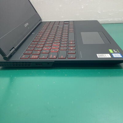 【浦添城間店(沖縄)】中古  LEGION　2019PG0　(i5-9300H/8GB/SSD512GB/GTX1650/W11H) 4780001677 