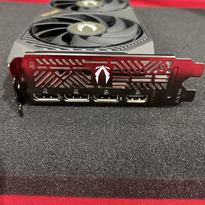 【静岡東瀬名店】中古  ZOTAC P288-1N764-101ZS(RTX5070 12G G7 1H3P) 1460026129 
