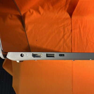 【なんば店】中古  DELL Latitude 3510 (INTEL Core i5 10310U 1.7GHz/16GB/SSD512GB/-/オンボード/15.6/1920x1080/Wi-Fi/WEBCAM/W11P64/MicrosoftOffice H&B 2024付) 183168 