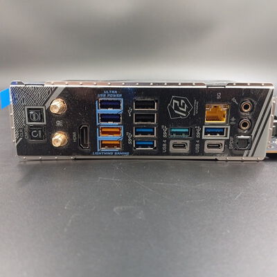 【大須店】中古  ASRock X870E Nova WiFi (X870E AM5 ATX DDR5) 172194 