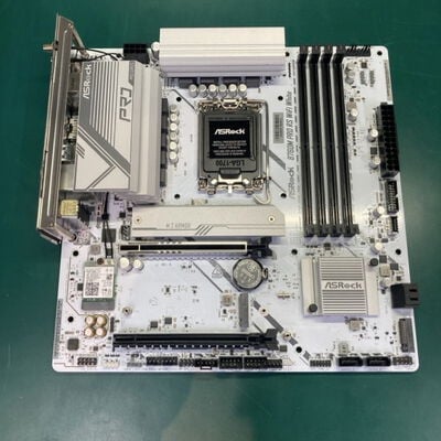 【千葉店】中古  ASRock B760M Pro RS WiFi White (B760 1700 mATX DDR5) 3250005642 