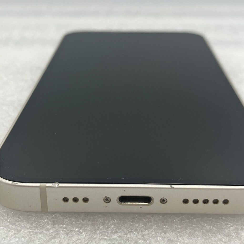 中古 【docomo版SIMフリー】Apple iPhone13 6.1インチ 256GB (スター