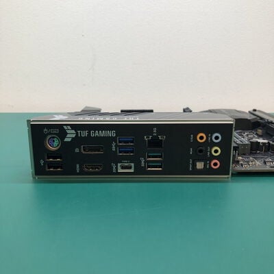 【津ラッツ店】中古  TUF GAMING Z590-PLUS 4990001003 