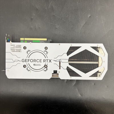 【大須店】中古  玄人志向 GK-RTX4070-E12GB/WHITE/TP (RTX4070 12GB) 157133 