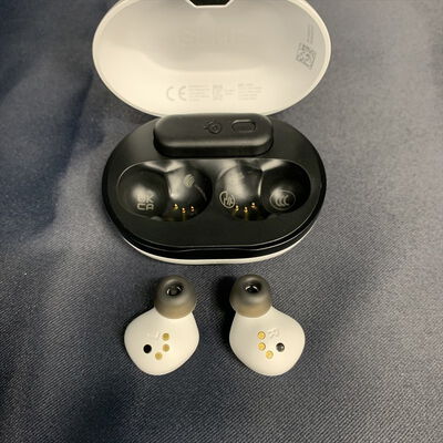 【横浜駅前店】中古  Arctis GameBuds White 【61682J】 3400008492 
