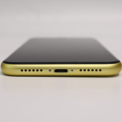 【札幌店】中古  【docomo】 Apple iPhone11 6.1インチ 64GB (イエロー) MWLW2J/A 140579 