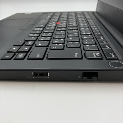 【新潟店】中古  Lenovo Thinkpad E14(i7-10510U/16GB/SSD256GB/14.0 1920x1080/W11P) 3290006951 