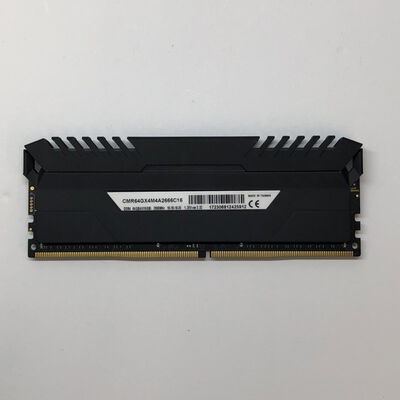 【津ラッツ店】中古  PC4-21300 16GB デスクトップ用(DDR4-2666) 135638 