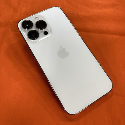 【なんば店】中古  【国内版SIMフリー】Apple iPhone13 Pro 6.1インチ 512GB シルバー MLUW3J/A 147483 