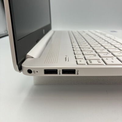 【新潟店】中古  HP Laptop 15s-fq5040TU (Intel Core i5-1235U/8GB/内蔵/SSD 256GB/-/15.6inch/WLAN/WebCAM/W11H) 3290006932 