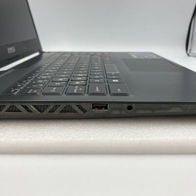 【新潟店】中古  MSI Cyborg 15 A13UCK(i7-13620H/16GB/SSD512GB/RTX3050/15.6/W11H) 3290007176 