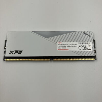 【なんば店】中古  PC5-44800 16GB デスクトップ用 149153 