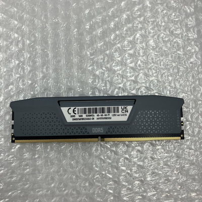 【秋葉原本店】中古  PC5-41600 16GB デスクトップ用(DDR5-5200) 149152 